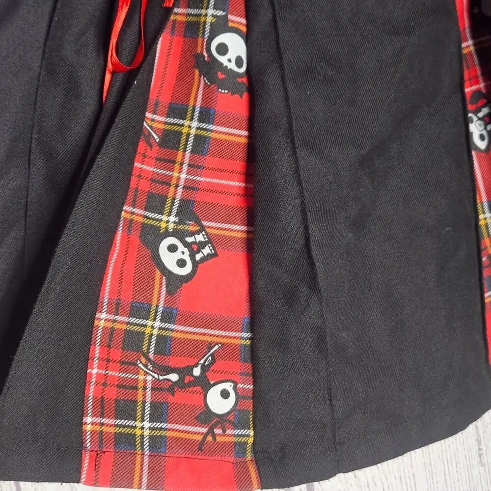 Skelanimals Black/Red Plaid Contrast Pleated Skirt with Pockets, sz Small